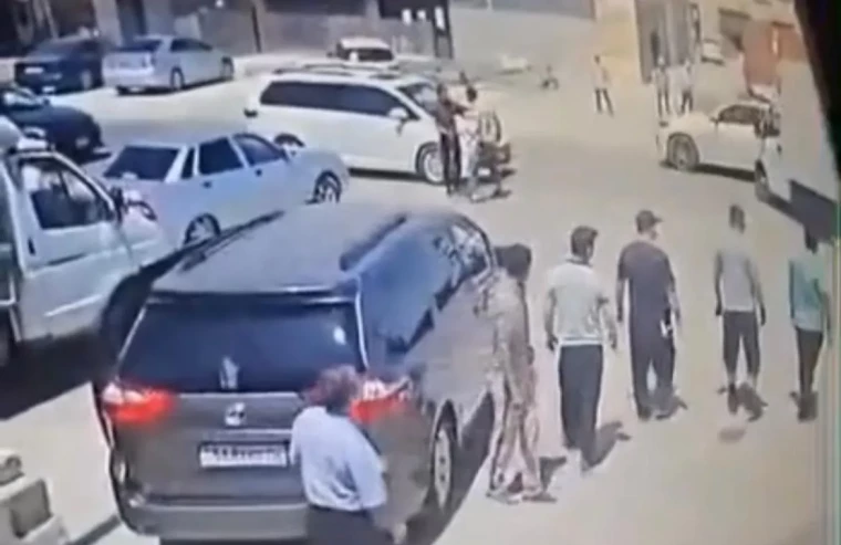 Мужчину избили на глазах десятков людей в Атырау: начался судебный процесс